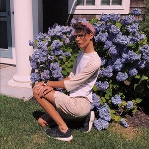 Meet your Posher, Jonathan